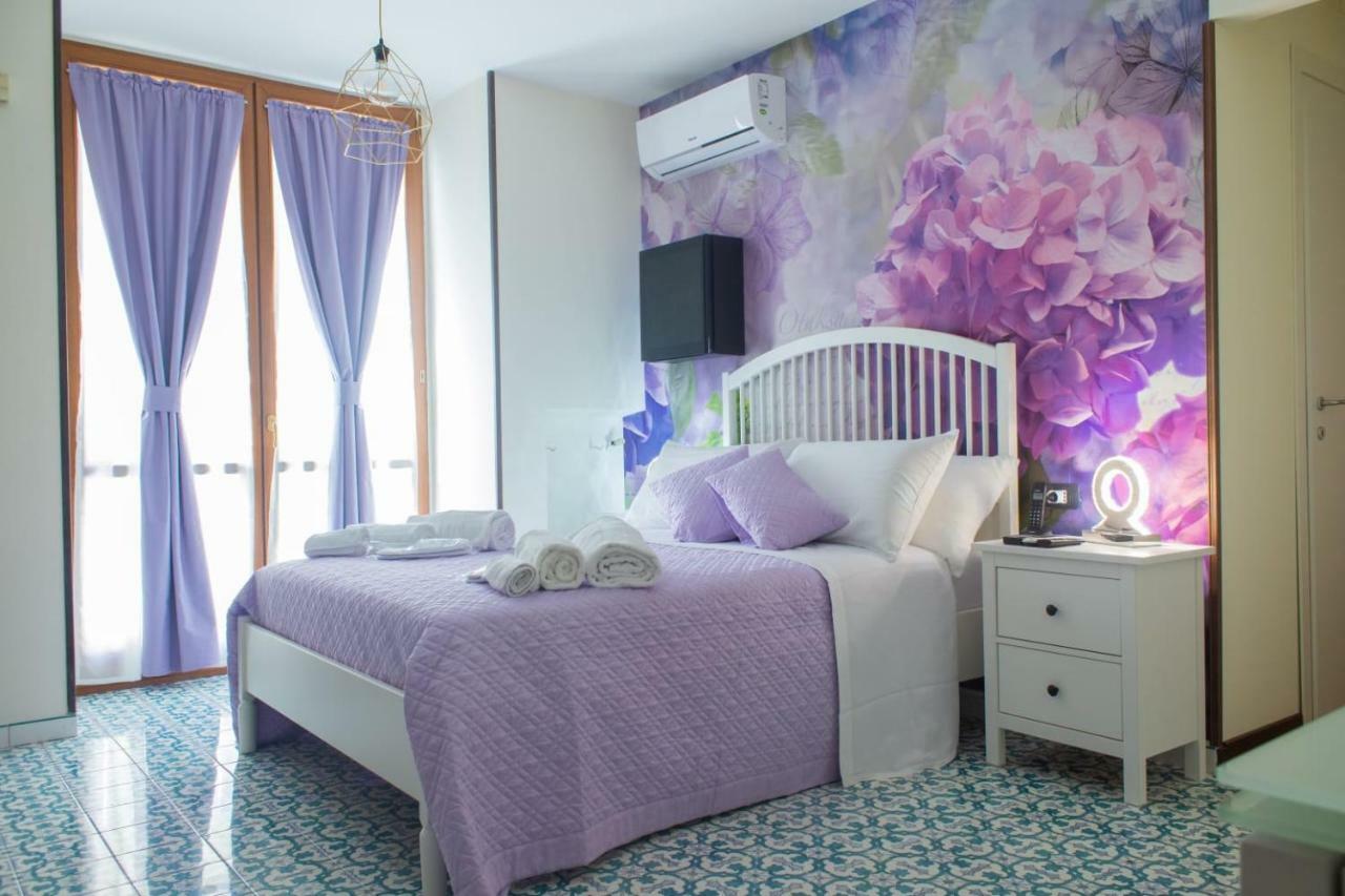 Bed Boutique Napoli Colors Nápoles Quarto foto